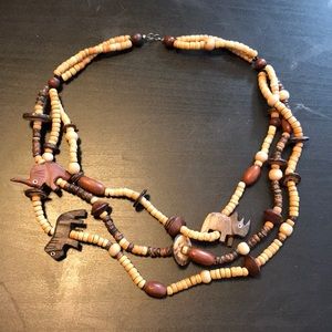 Wooden Animal Necklace 憐漣